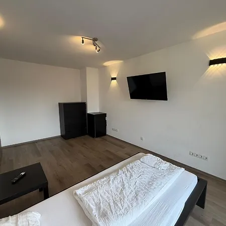 Modernes - Kueche & Balkon - Lage - Zentral Kl - 6 Gaeste 公寓