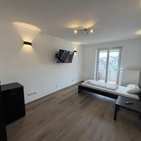 Modernes - Kueche & Balkon - Lage - Zentral Kl - 6 Gaeste