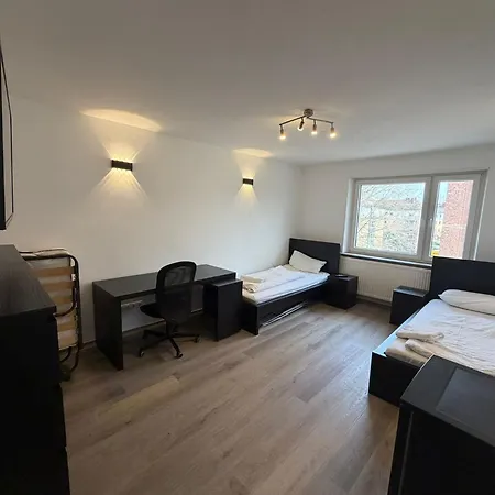 Apartman Modernes - Kueche & Balkon - Lage - Zentral Kl - 6 Gaeste *