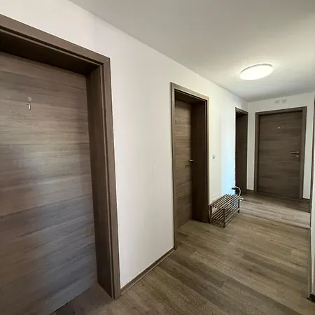 Modernes - Kueche & Balkon - Lage - Zentral Kl - 6 Gaeste *