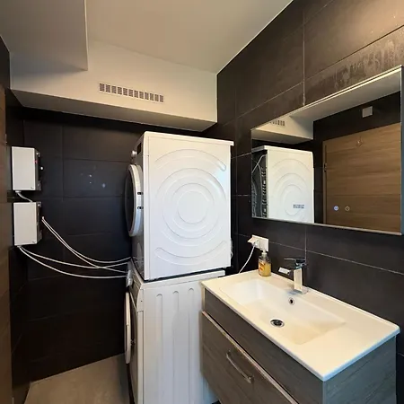 Modernes - Kueche & Balkon - Lage - Zentral Kl - 6 Gaeste *